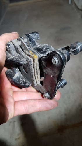 Bremse Hinten NIU NQI PRO 45 kmh vom 09.04.2022   (3).jpg