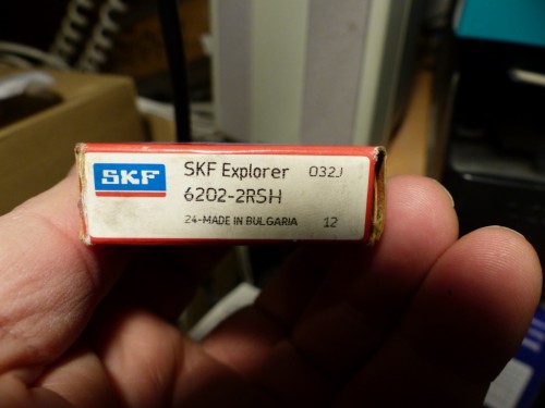 vRone-Radlager_neu_SKF-6202-2RSH.JPG