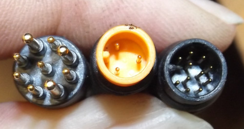 Scooter_Controller_Rundkabel_Stecker.jpg